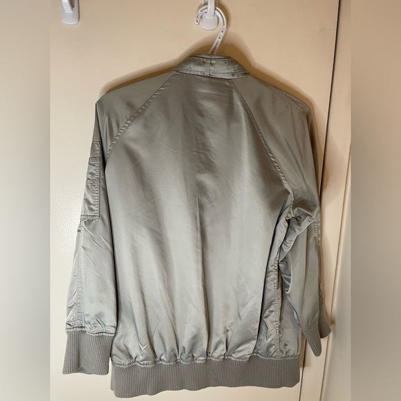 Members Only - Women’s Washed Satin Boyfriend Jacket - Size S- Silver - Picture 6 of 8